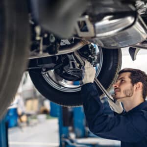 Pourquoi choisir un garage spécialisé Mercedes à Bordeaux?
